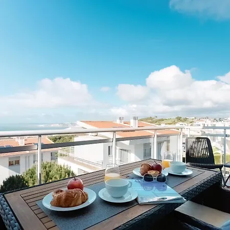 Tradewinds - By Sch Sao Martinho do Porto