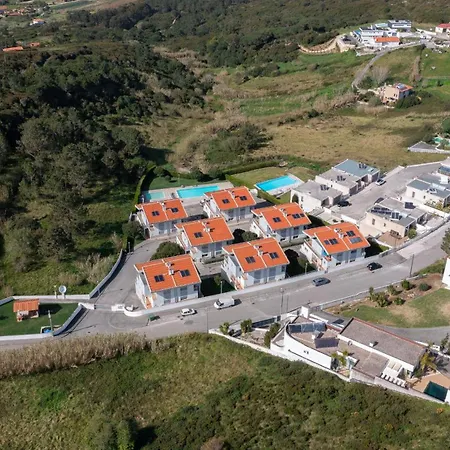 Tradewinds - By Sch Sao Martinho do Porto